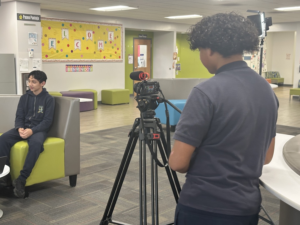 7th grade digital media students