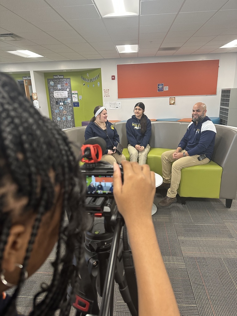 7th grade digital media students