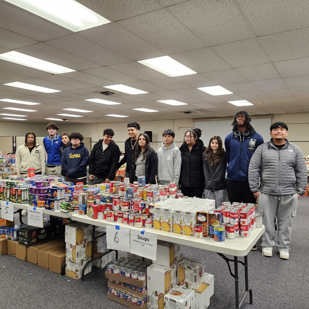ACHS Global Leadership food drive