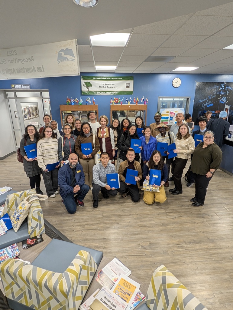 Group picture of international students visiting ASPIRA Academy