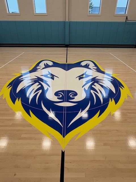 east camous new gym lobo