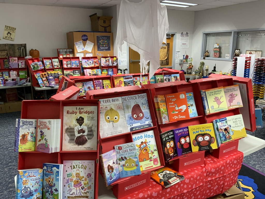 Scholastic Book Fair pics