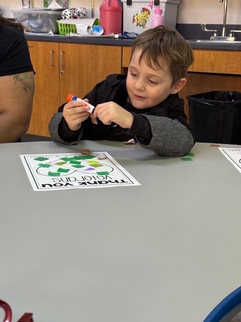 PreK Veterans Day activity 