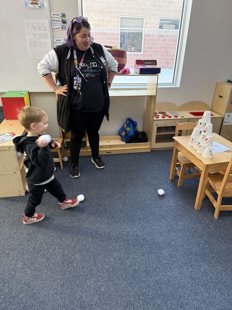 BOCES doing activites in the PreK classroom