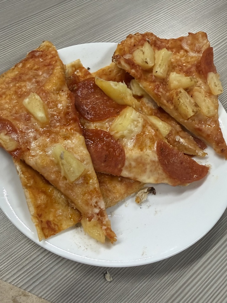 pics of food science class making pizza