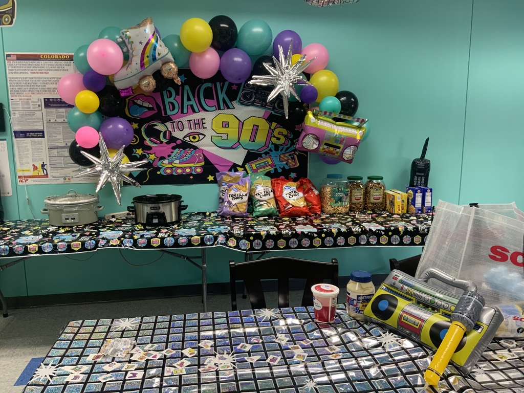 Teacher appreciation decorations at LAES 