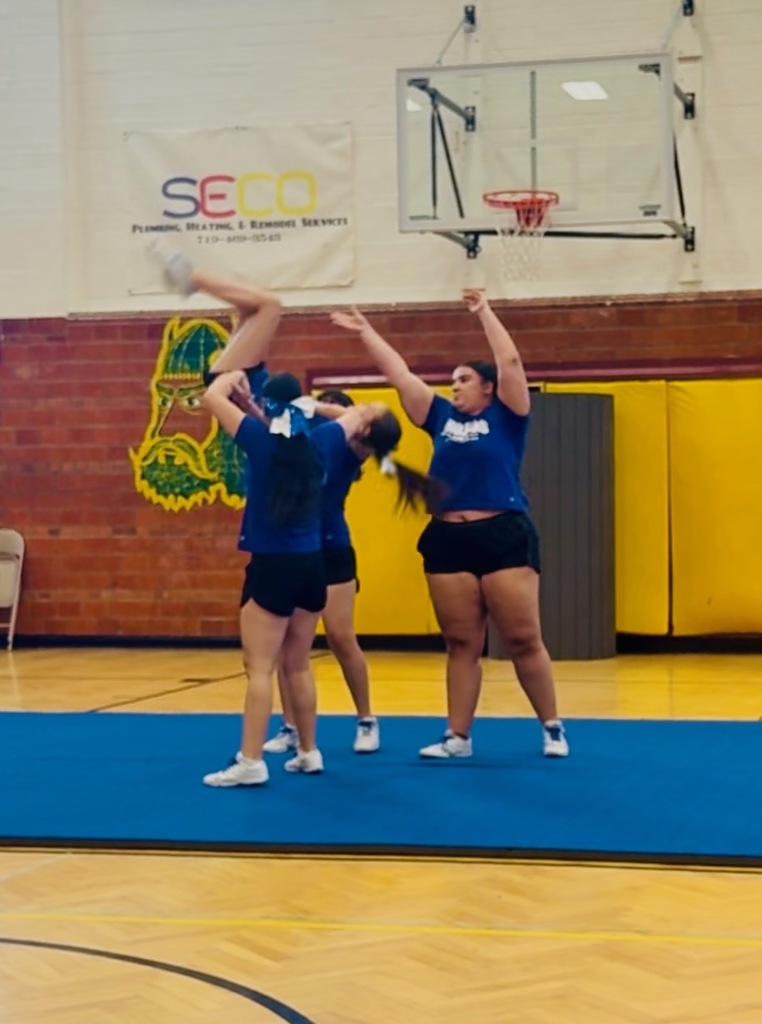 Spirit squad pic 