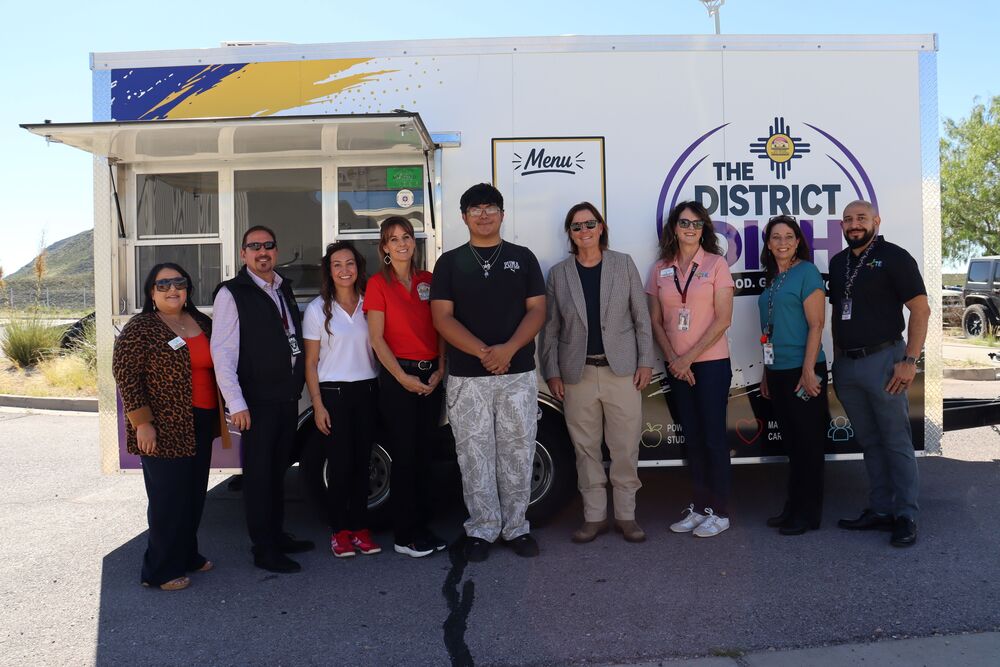 Centennial Student Wins Design Contest for LCPS’ First Food Truck
