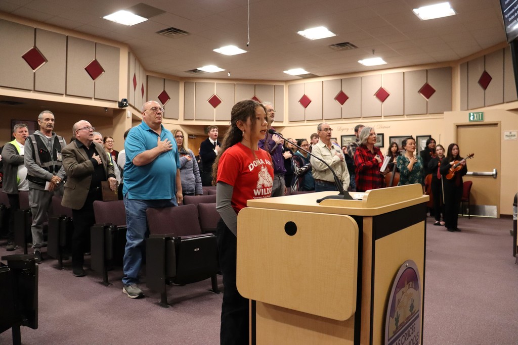 A special thanks to Adrianna P., a 5th-grade student from Doña Ana Elementary, for leading the Pledge of Allegiance in both English and Spanish during last night’s Board of Education meeting. Way to go, Adrianna!