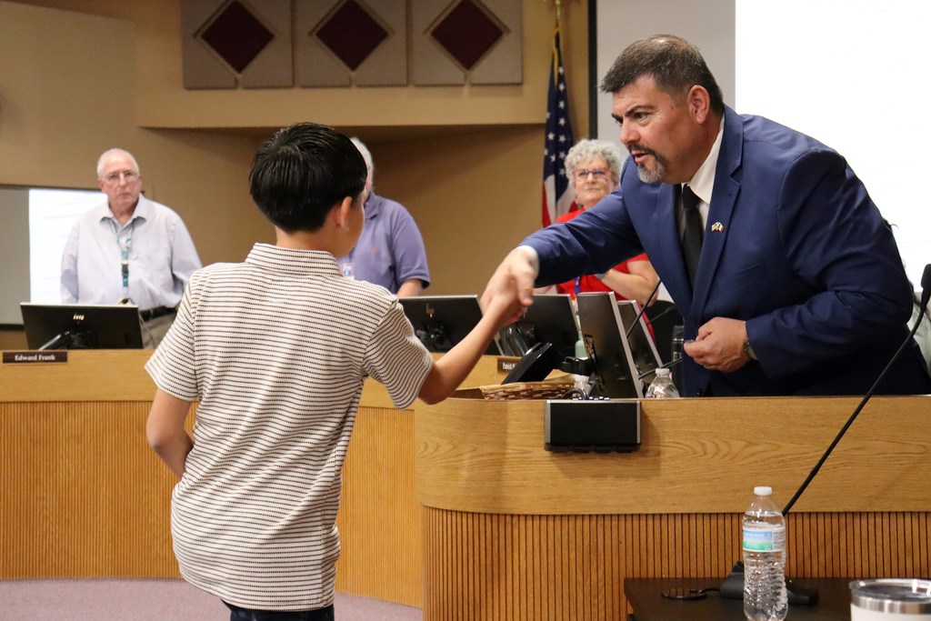 Thank you to Gabriel, a 5th-grade student at MacArthur Elementary School, for leading the Pledge of Allegiance