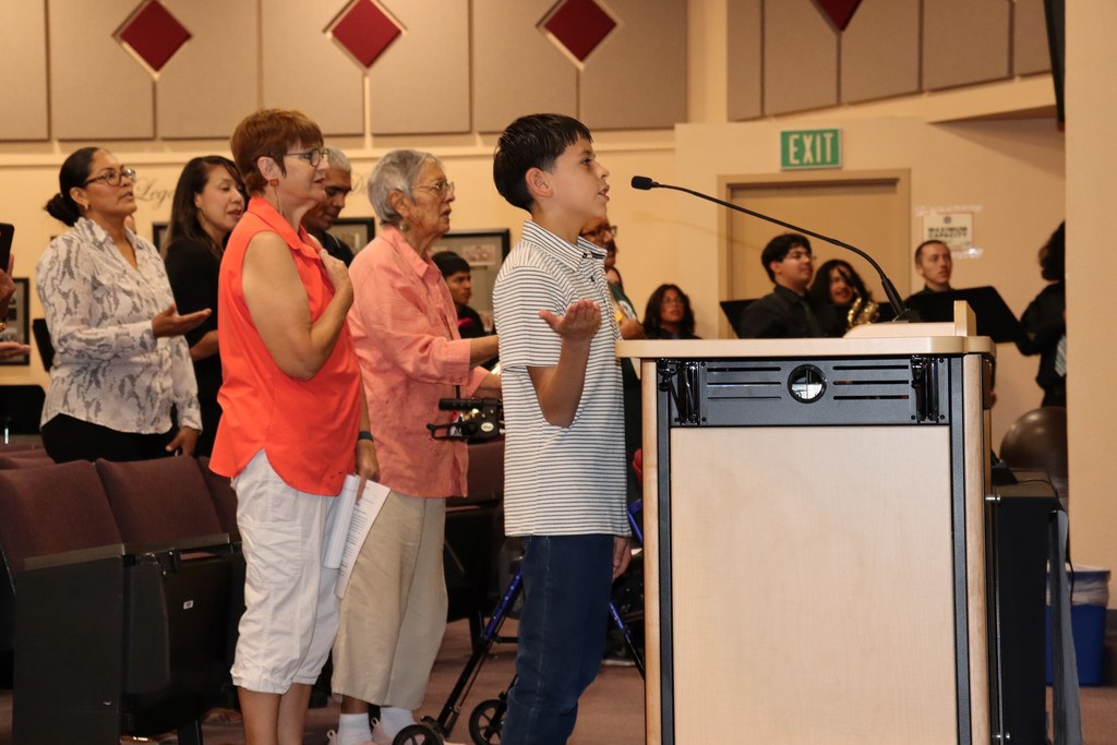 Thank you to Gabriel, a 5th-grade student at MacArthur Elementary School, for leading the Pledge of Allegiance