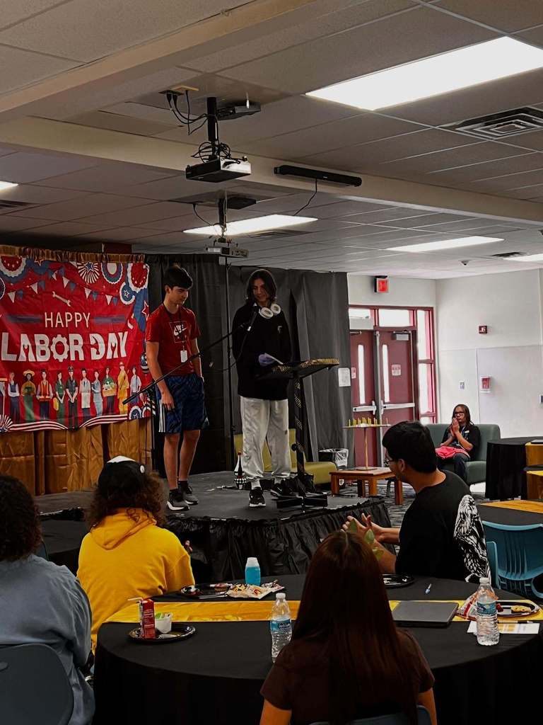 This month at Rio Grande Preparatory High School, Student Council candidates delivered speeches, students registered to vote, and ballots were cast in a well-organized election. Huge shout-out to advisor Jessica Saenz for guiding the Golden Eagles through a meaningful, civic project-based learning experience!