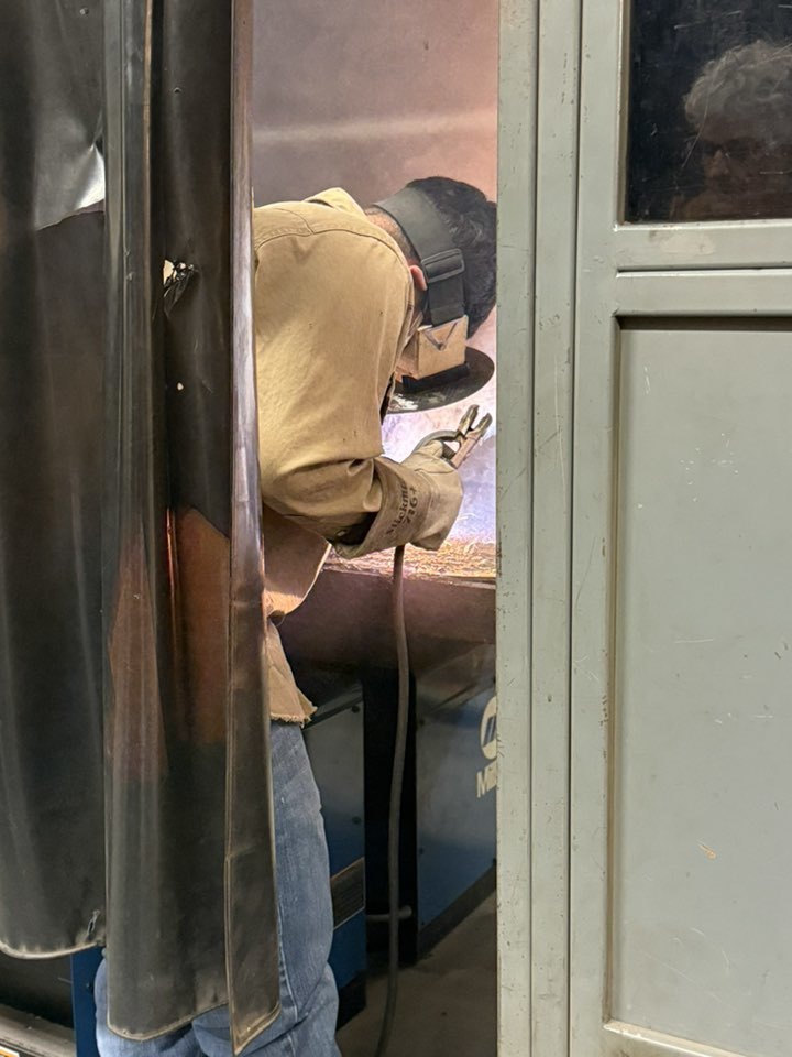 Last week, FFA students from Las Cruces High School helped host the Las Cruces Public Legislative Reception.