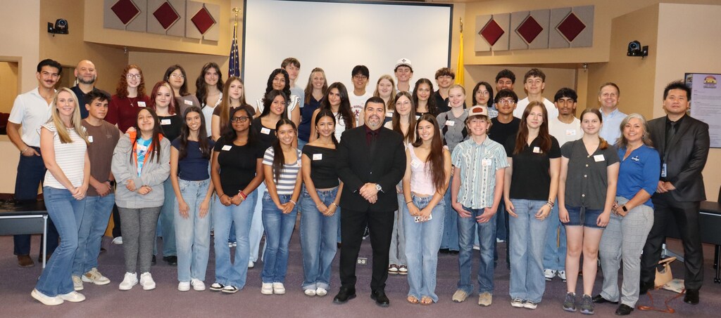 This morning, Junior Leadership Las Cruces students met with Ignacio Ruiz, 