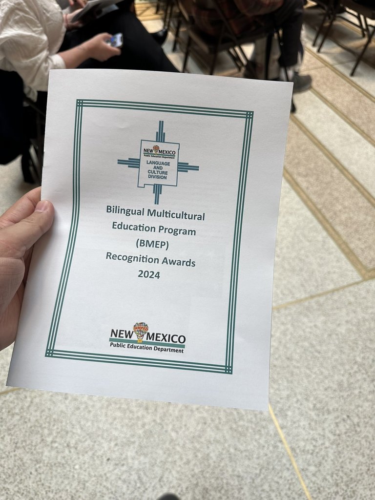 Today's Round House ceremony highlighted the outstanding bilingual programs at Tombaugh and Sunrise Elementary, emblematic of schools across NM! A heartfelt thanks to our community for their steadfast support! 