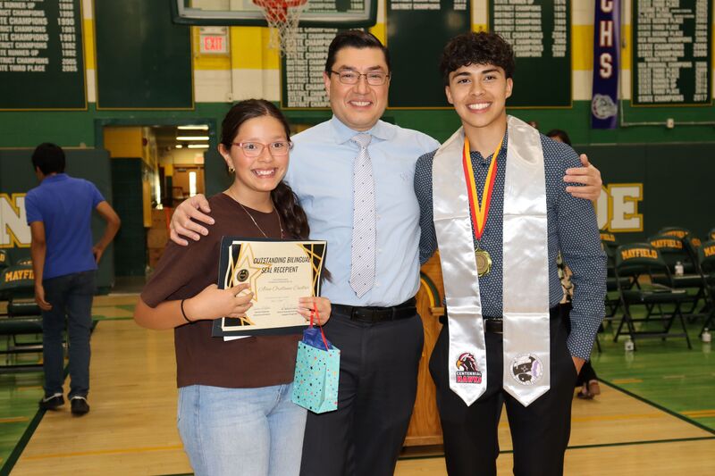 Las Cruces Public Schools Celebrates 138 Graduates Earning the 2026 New Mexico State Seal of Bilingualism and Biliteracy