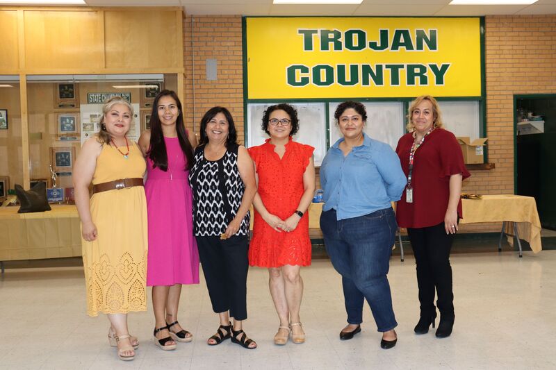 Las Cruces Public Schools Celebrates 138 Graduates Earning the 2026 New Mexico State Seal of Bilingualism and Biliteracy