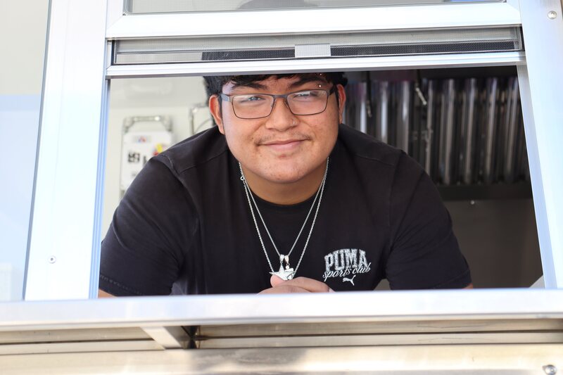 Centennial Student Wins Design Contest for LCPS’ First Food Truck