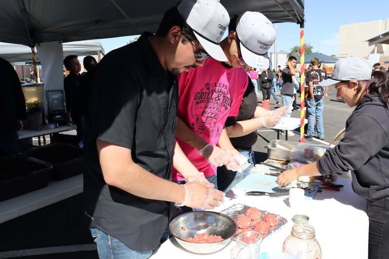 Centennial High School Sweeps Competitions During the Grill and Thrill High School BBQ Contest