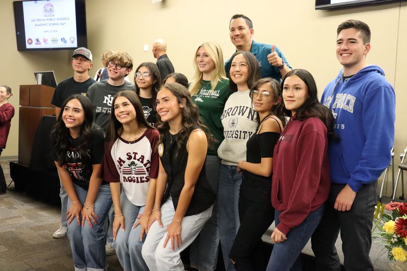 Las Cruces Public Schools Celebrates Academic Ambassadors at 2026 Academic Signing Day 