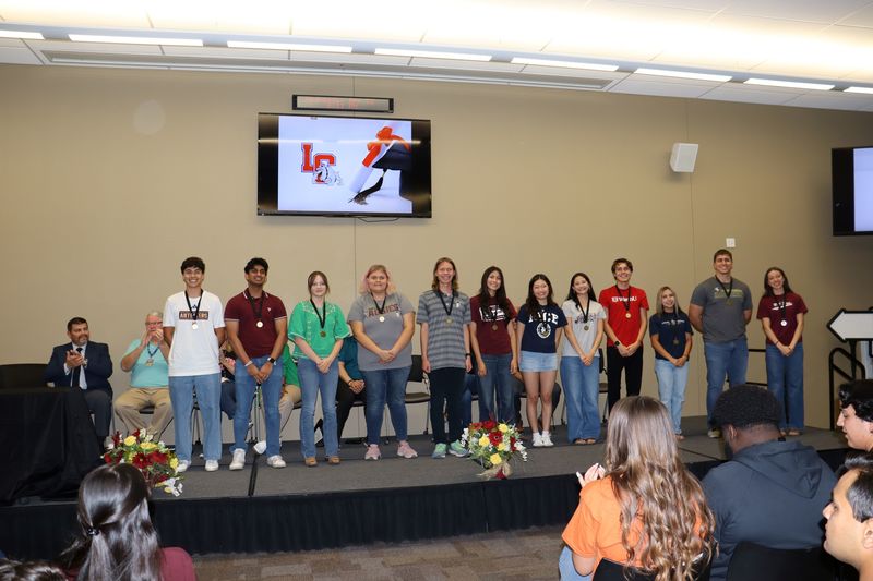 Las Cruces Public Schools Celebrates Academic Ambassadors at 2026 Academic Signing Day 