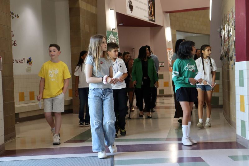 Sonoma Elementary Marks 20 Years with Community Celebration