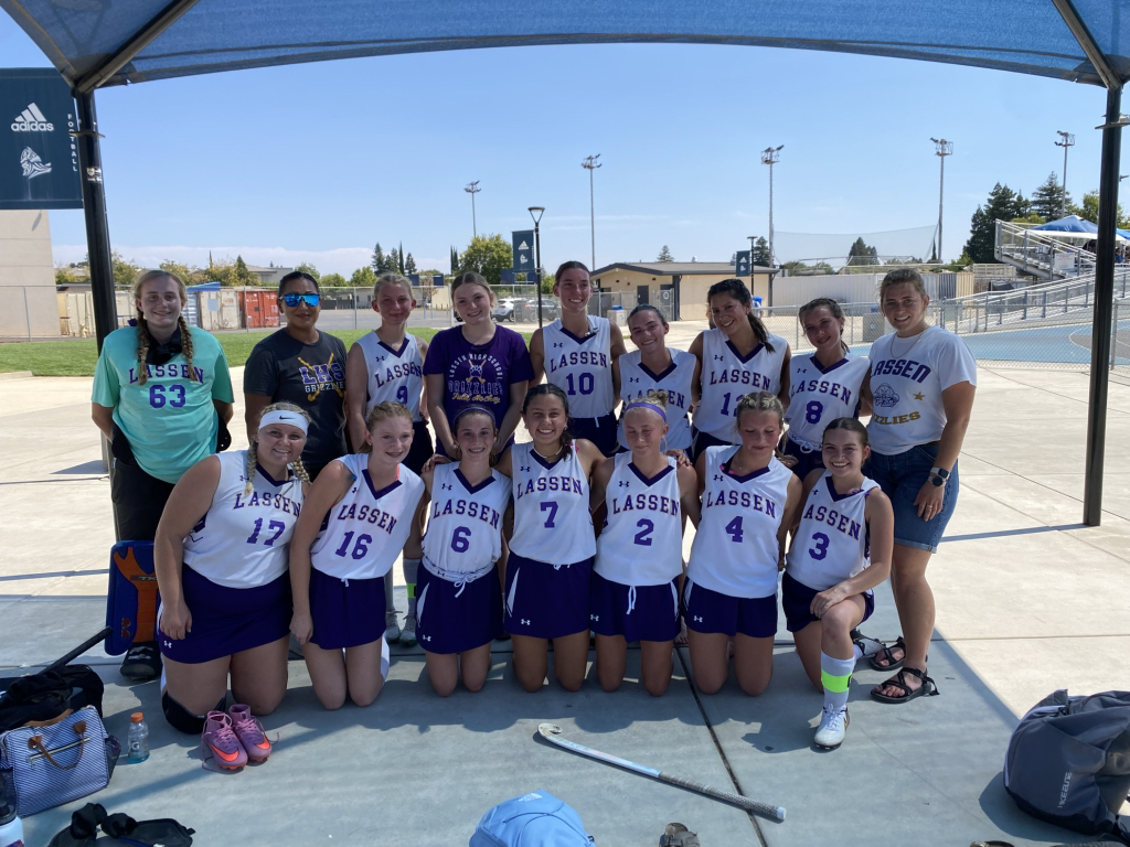 2025 LHS Varsity Field Hockey Team