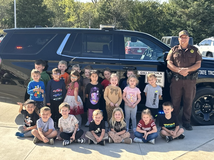 Latta Pre-K classes learned about Community Helpers this week. They took a field trip to the Ada Fire Station and had visits from a State Trooper and Air Evac Life Team!