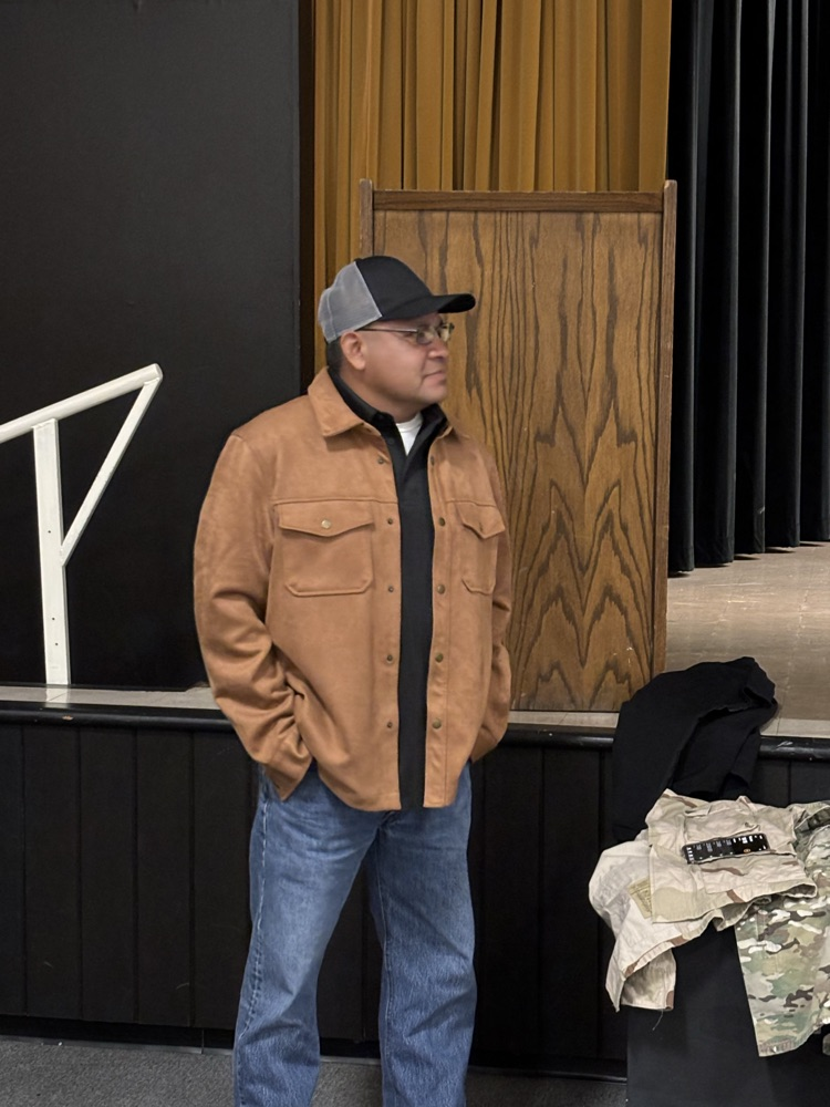 We would like to thank Bo Whitekiller and Cliff Tanyan for speaking to the high school and middle school Latta Native American clubs today. Thanks Bo for sharing your work and life experiences with our kids today.