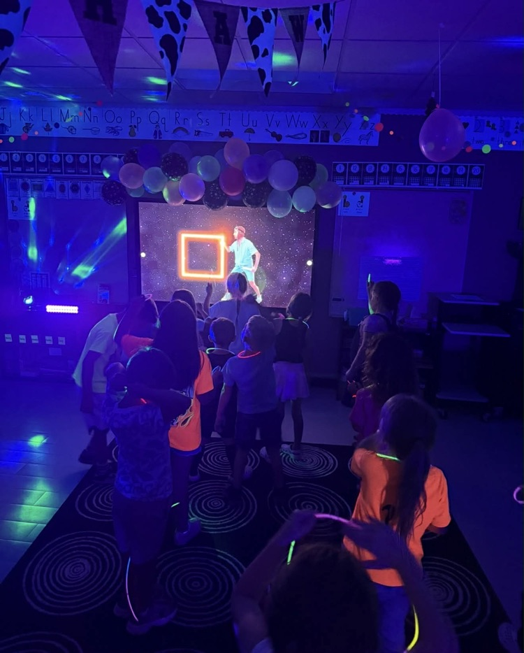 Glow Party