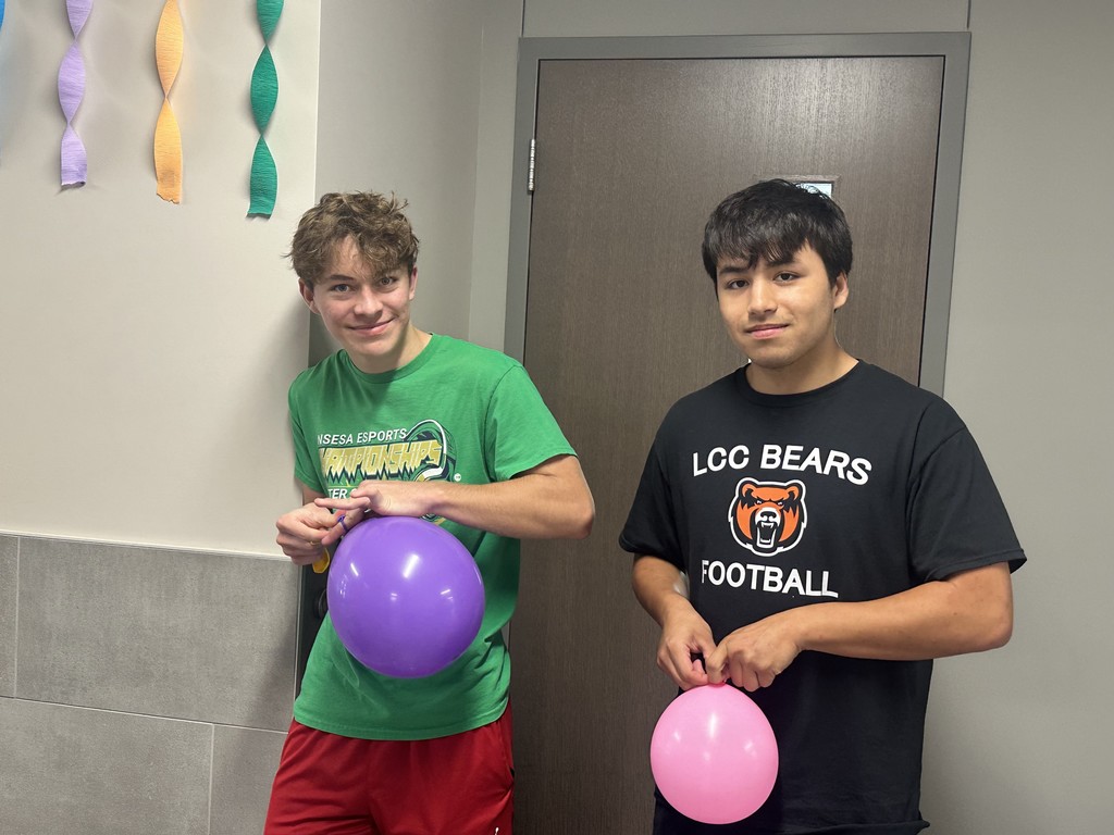 boys balloons