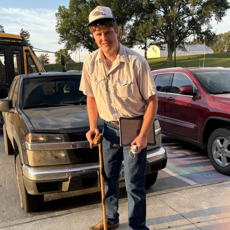 seniors dress like senior citizens