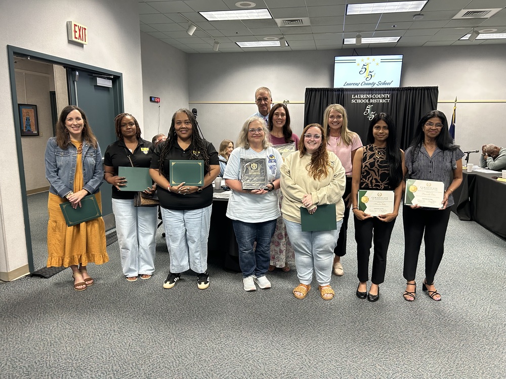 Beta CLub Sponsors & Co-SPonsors with Dr. Harris & Cathy Little