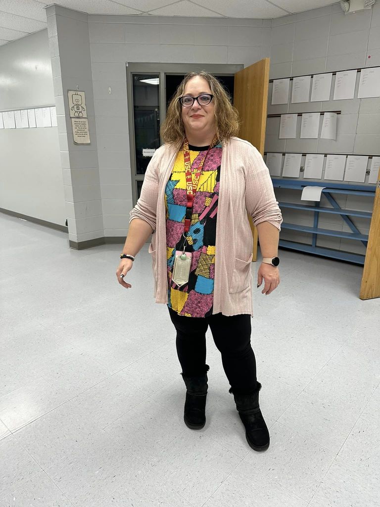 Red Ribbon Week Day 1: Dress as your favorite celebrity.