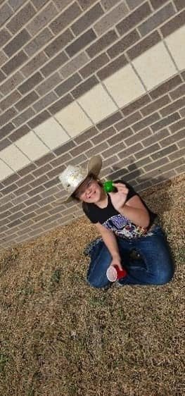 Our 4th grade Arrows had a fun and exciting time with their science project.