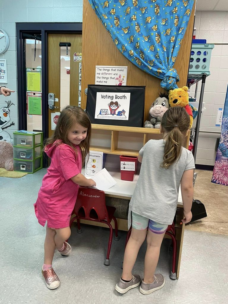 Ms. Amy’s students exercised their rights and responsibilities this morning as they had a mini voting booth