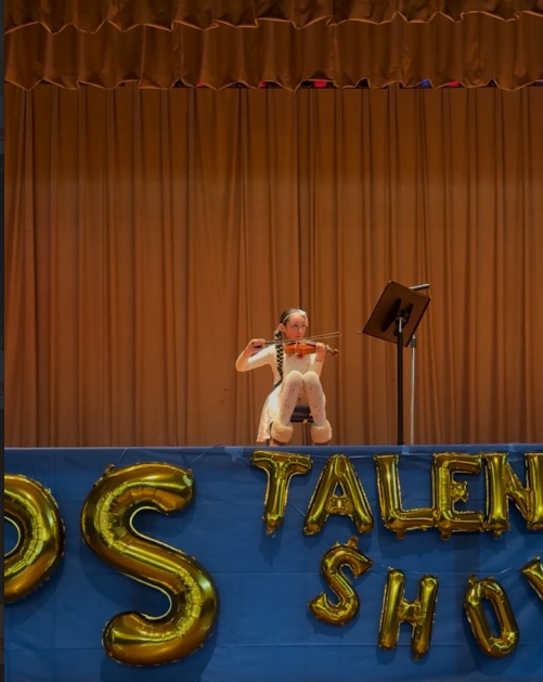 Christina performing on the viola