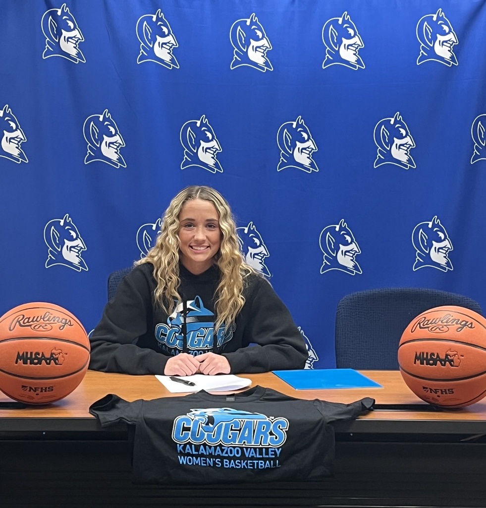 Olivia signs with KVCC