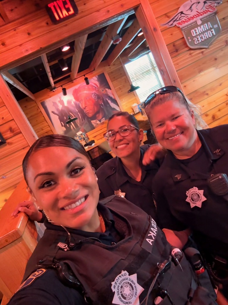 Tip a Cop