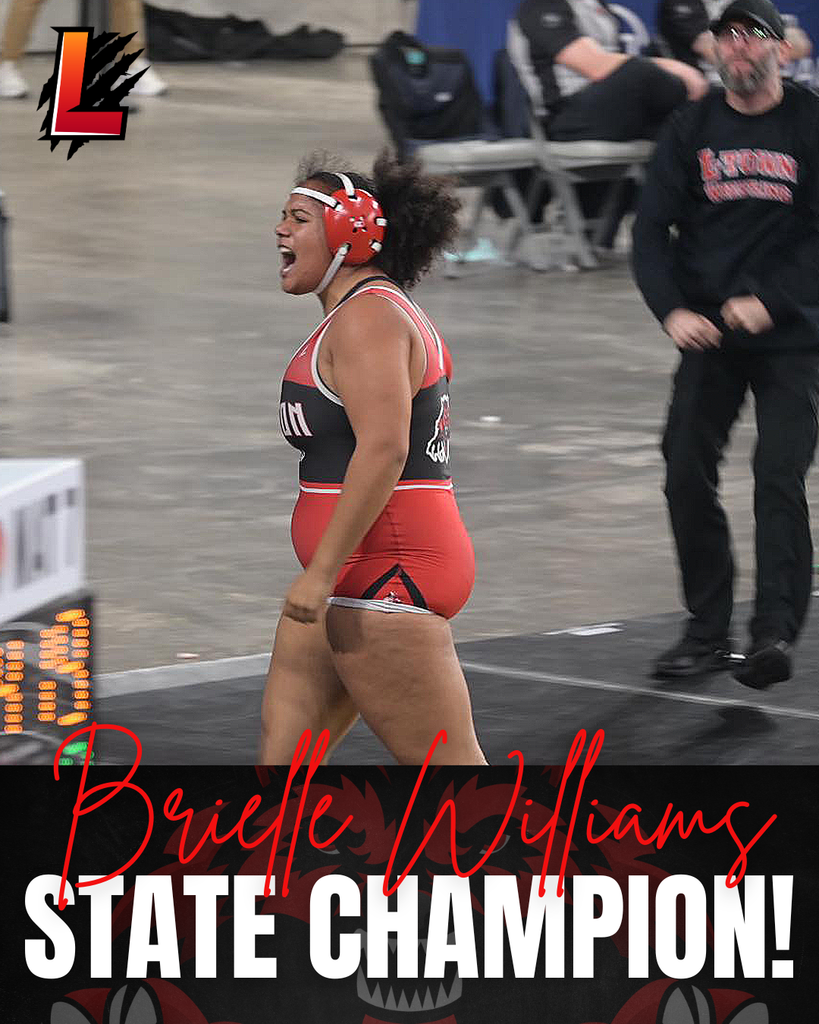 Brielle Williams at the OSSAA Wrestling State Championships