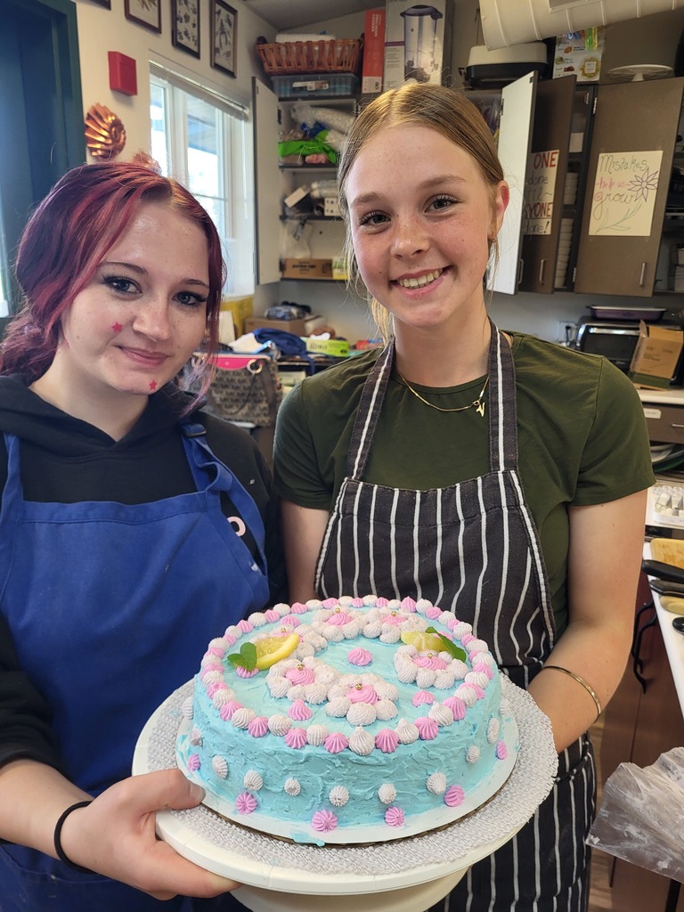 Culinary Arts students make cakes. 