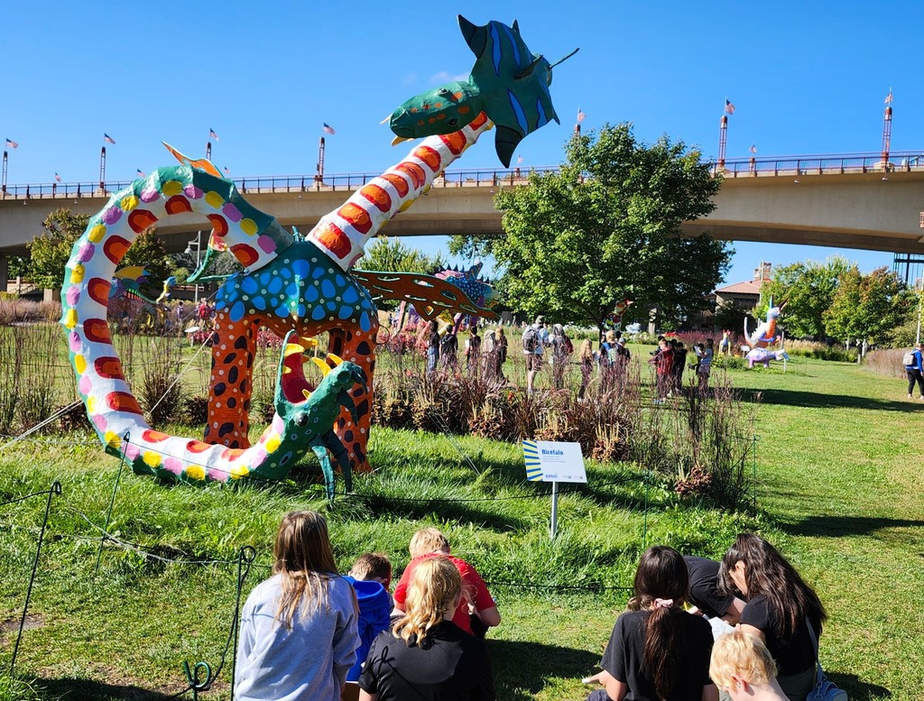 Last week students in grades 2-5 visited the Alebrijes exhibition on Raspberry Island in preparation for our upcoming guest artist.