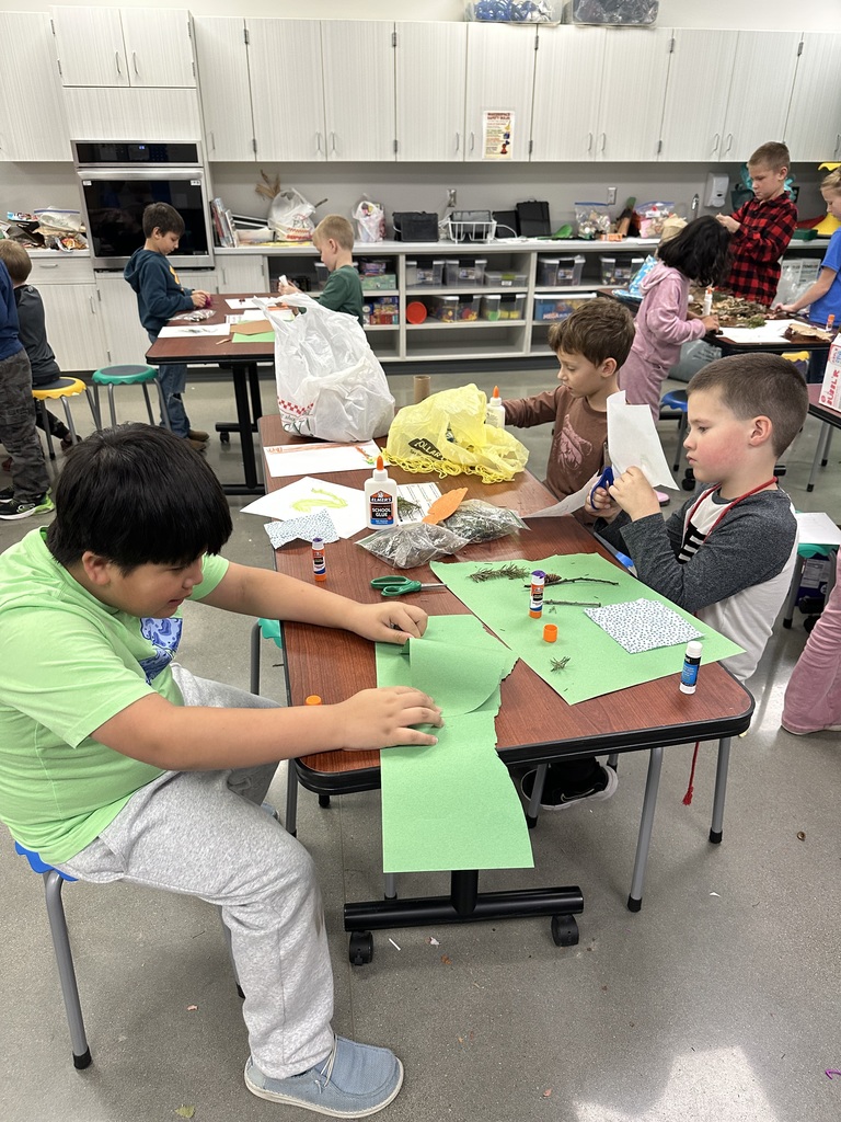 After learning about animals in camouflage, 1st graders have been busy making an animal in its camouflage habitat in the makerspace.