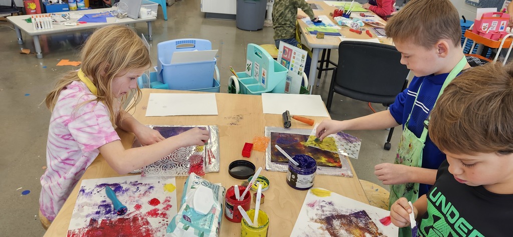 3rd graders enjoyed creating monoprints by layering color, pattern and texture on gelli plates.