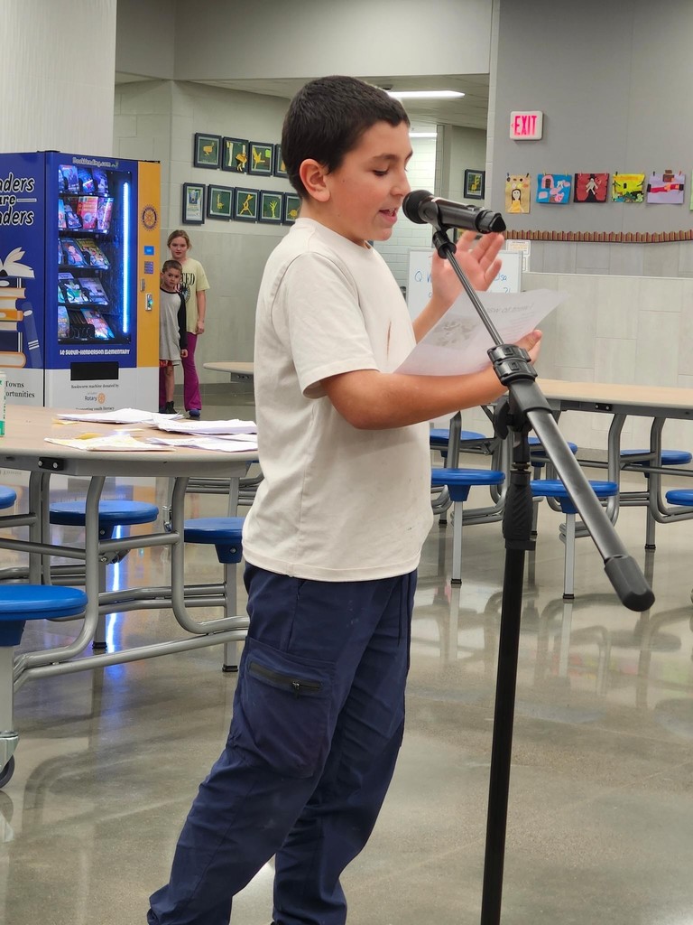Students in 4th and 5th grade wrapped up a residency with Spoken Word Artist, Frank Sentwali. Several students opted to perform their original work at our Slam Poetry event. This opportunity was made possible by a grant from the Minnesota State Arts Board