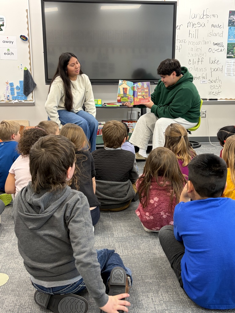 Oh look! Miah and JJ, our high school helpers from last semester, surprised Mrs. Sohns’ class as Mystery Readers!!!