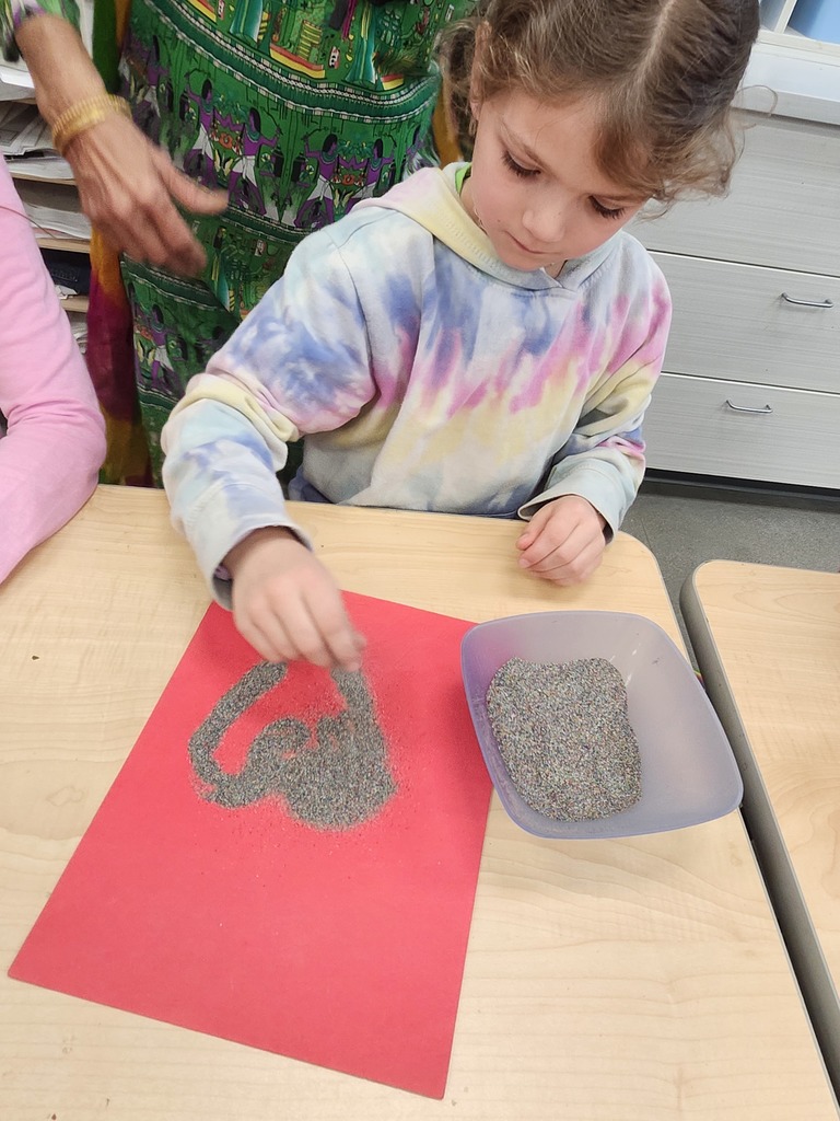 1st graders learned about temporary art with guest artist, Shakun. This programming is supplrted by the Minnesota State Arts Board with funds appropriated by the MN State Legislature via the people of MN.