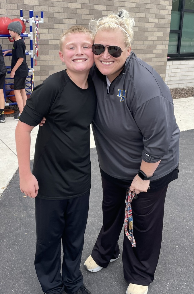 Class color day at LSH Elementary!
