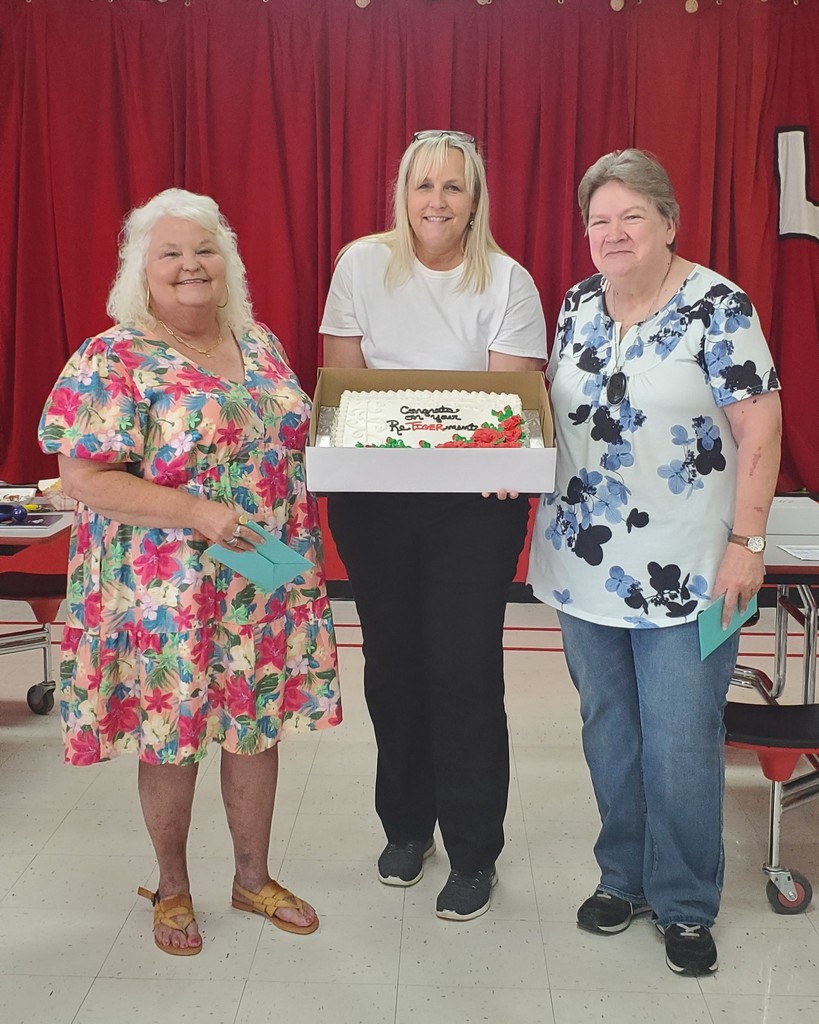 Colene Tami Pam with Cake