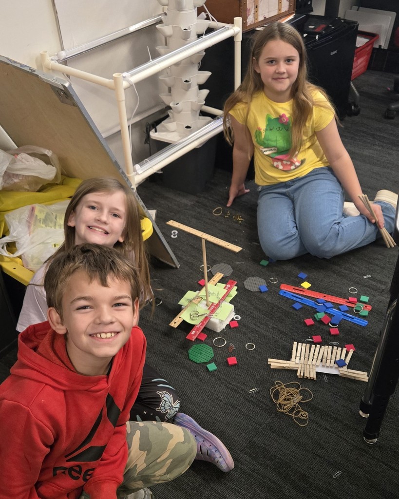 Balanced/Unbalanced Rock Sculptures